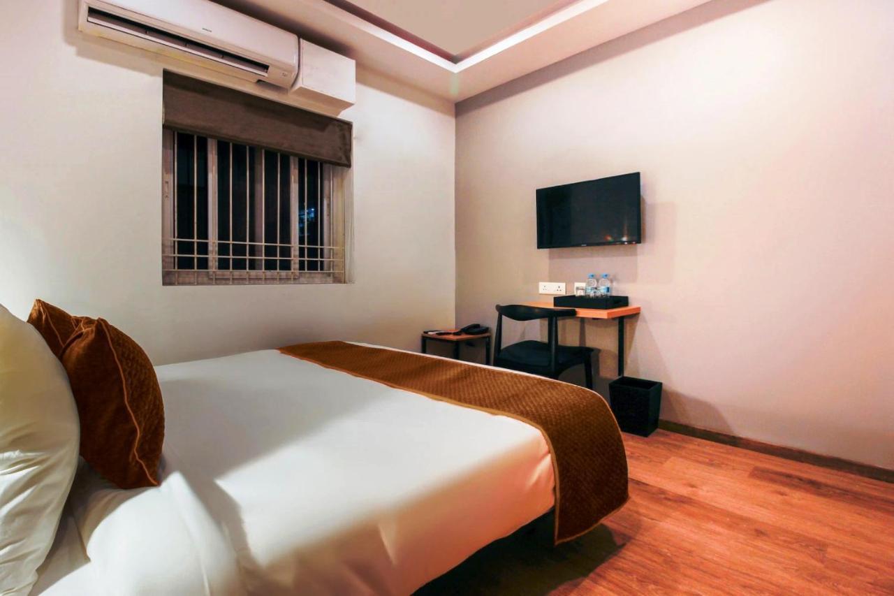 Fabhotel Mallikarjun Residency ハイデラバード エクステリア 写真